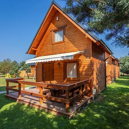 Vakantiepark Domki Mile Z Basenem - Lubiatowo *