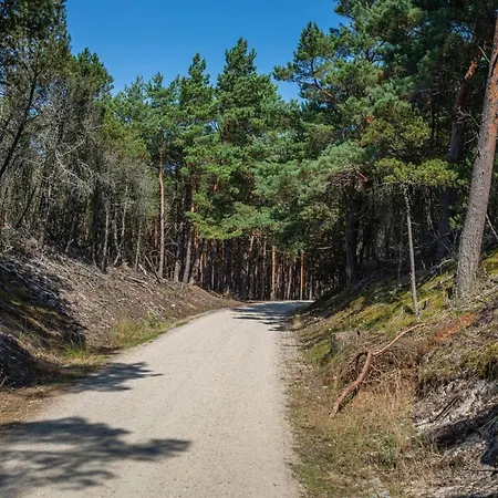 Mile Z Basenem - Lubiatowo (Pomerania)