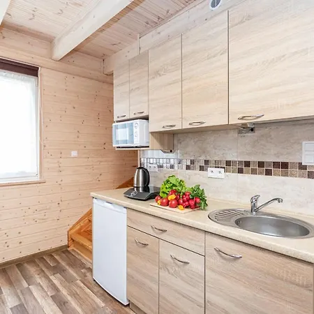 Domki Mile Z Basenem - Lubiatowo Vakantiepark