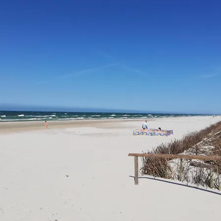 Mile Z Basenem - Lubiatowo (Pomerania)