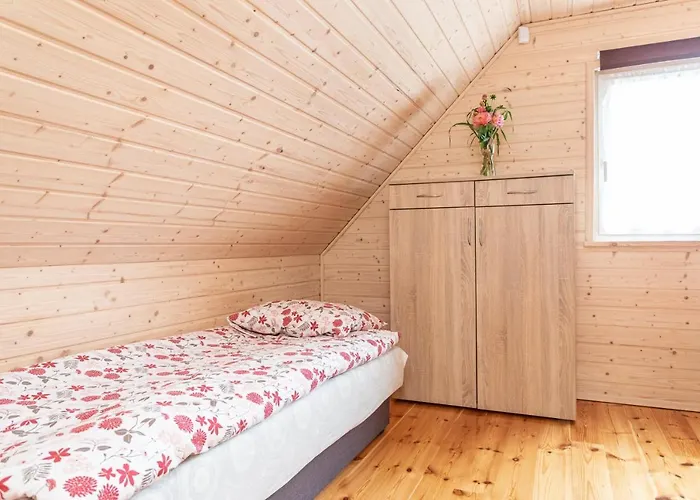 منتزه العطل Mile Z Basenem - *