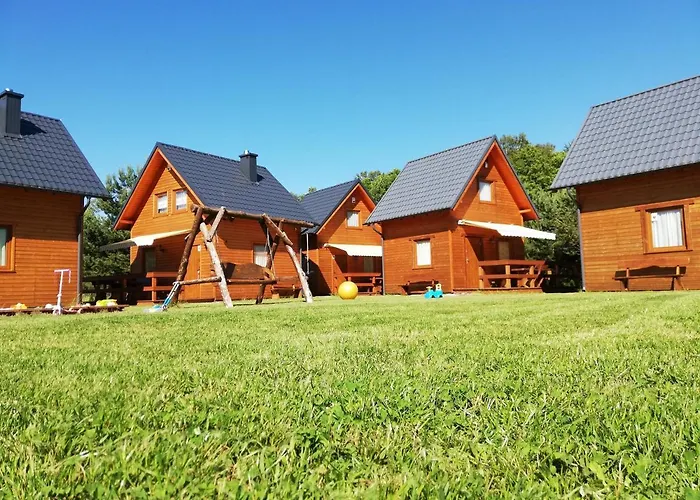 Mile Z Basenem - منتزه العطل لوبيتاتو